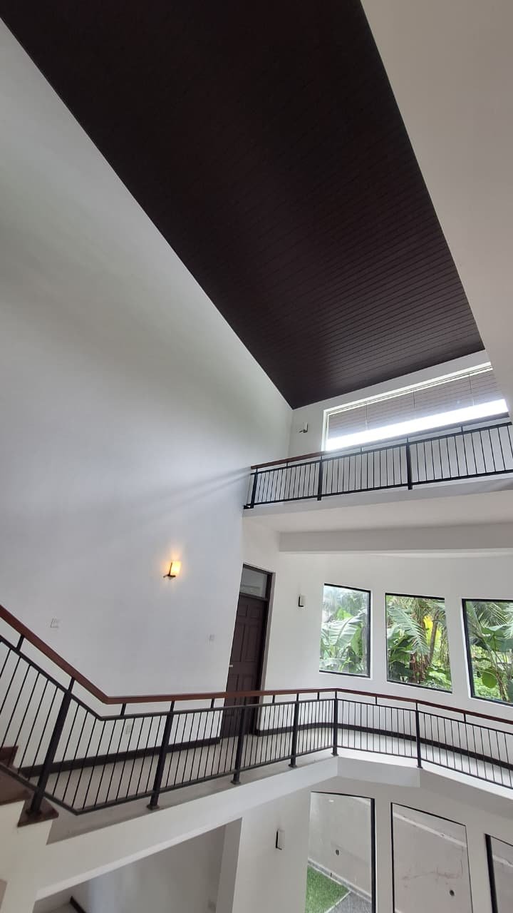 Private Three-Storey Luxury Residence photo 6