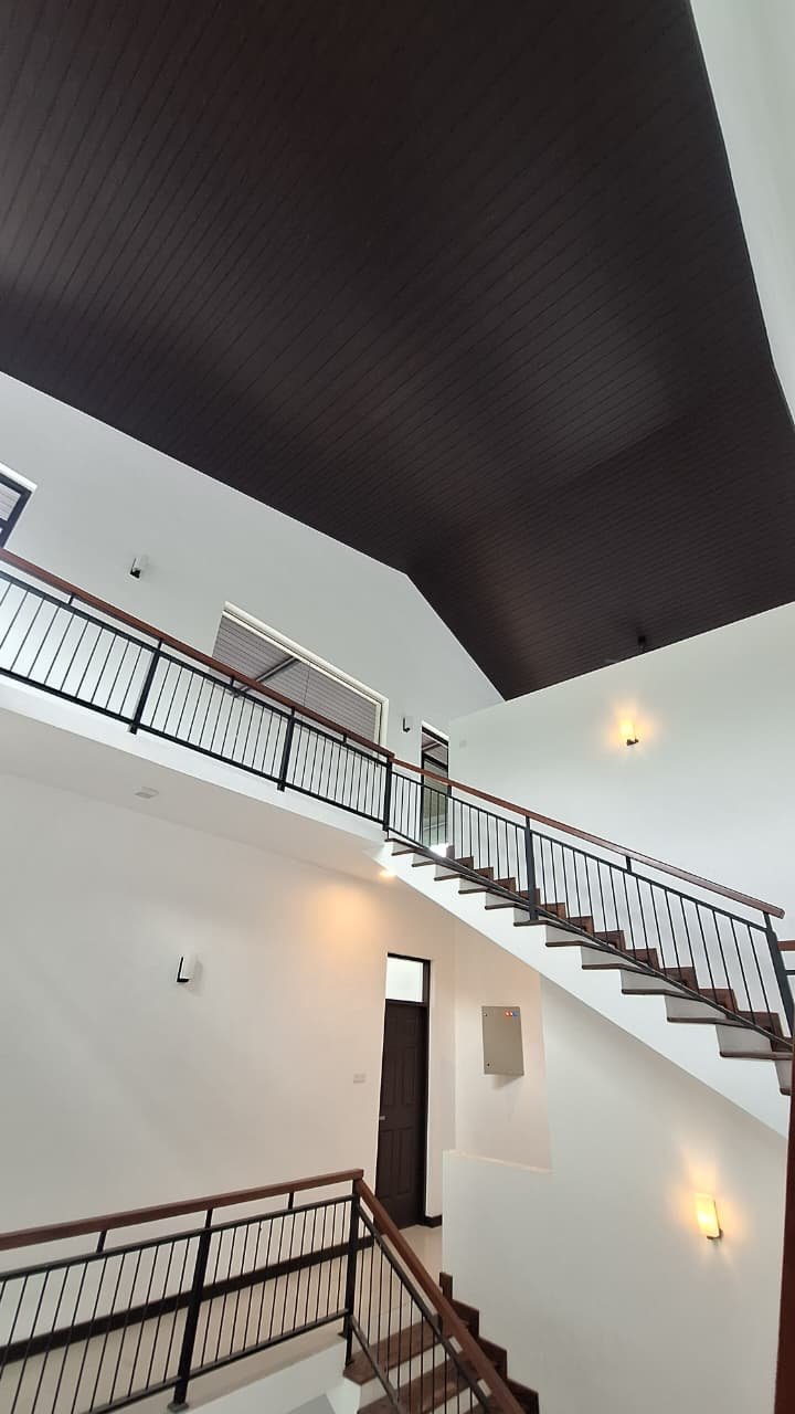 Private Three-Storey Luxury Residence photo 7